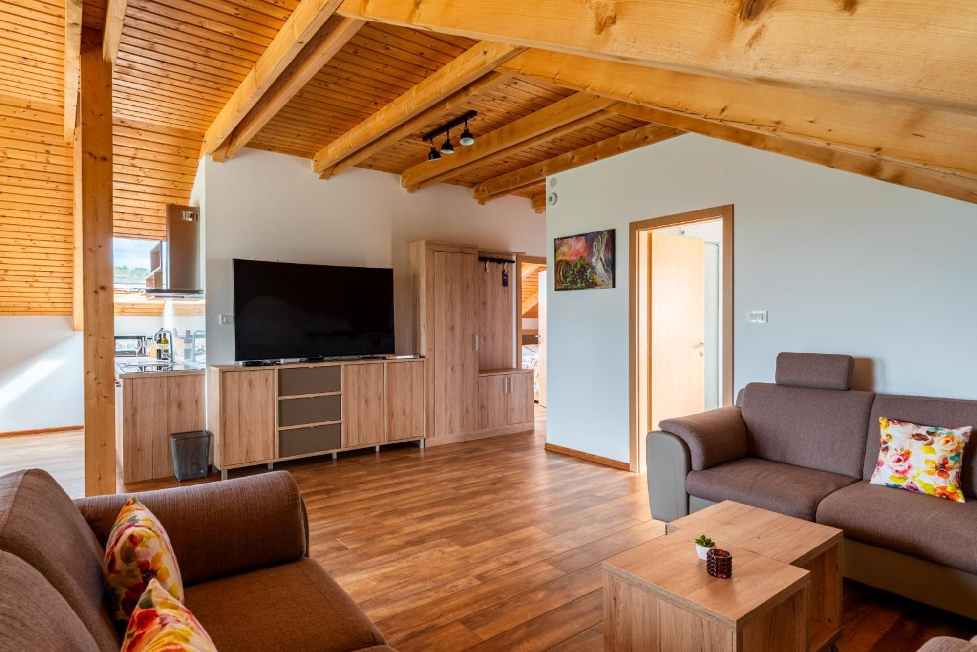 Bed&Breakfast Vinarija Coner Bjelovar Ngoại thất bức ảnh