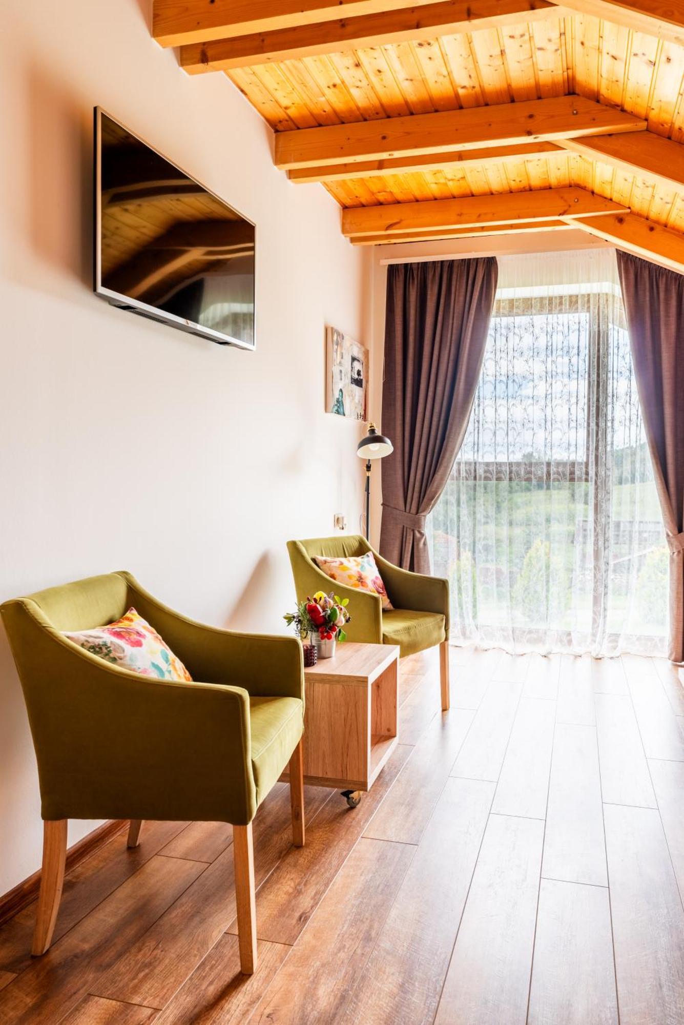 Bed&Breakfast Vinarija Coner Bjelovar Ngoại thất bức ảnh